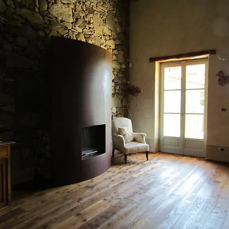 לינה וארוחת בוקר Le Maddalene