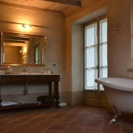 Couette-café Le Maddalene 2*